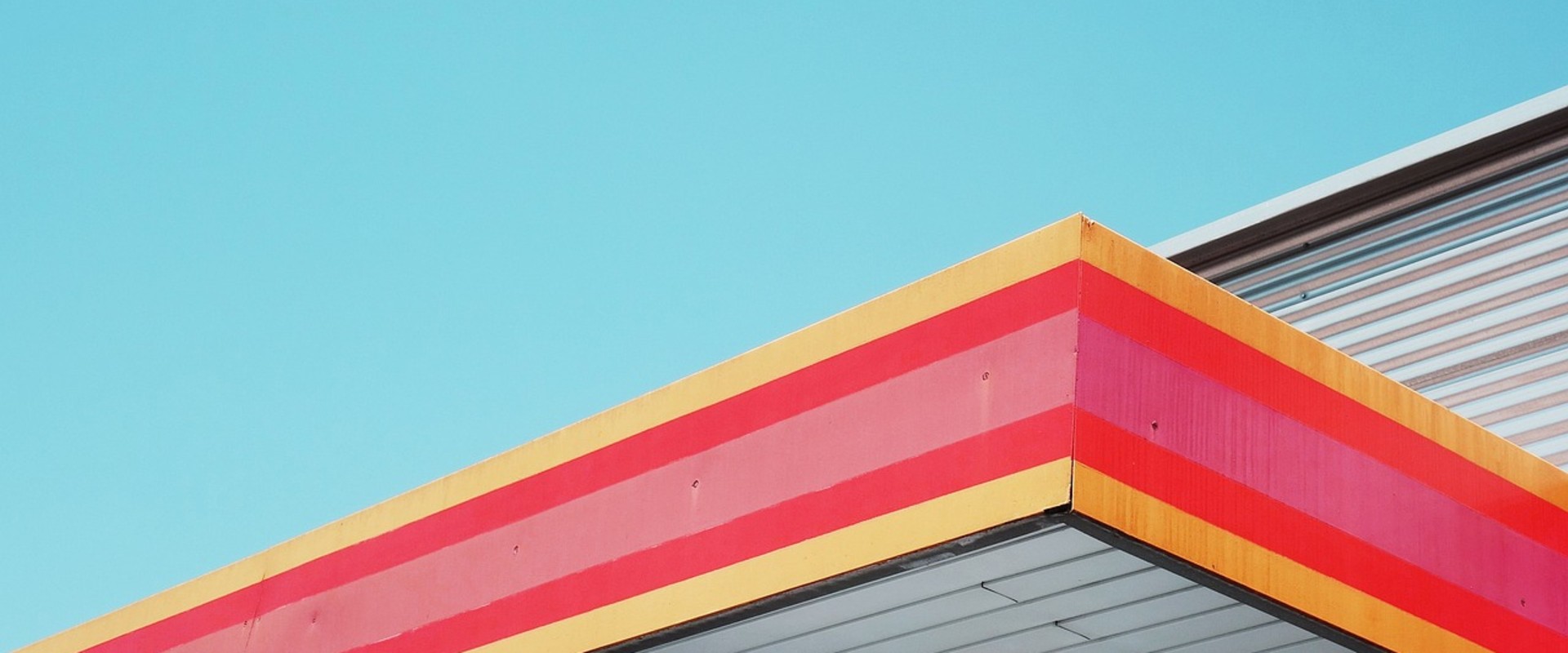 Ensure Safety with Reliable Commercial Gutters in Orlando